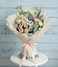 Букет цветов из:  Розы и Лизиантусы #REPLACE_PRED# Акатьево
