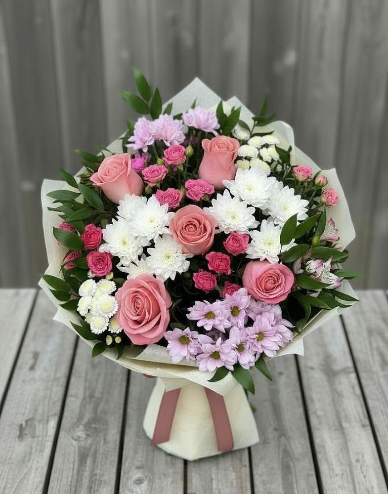 Букет цветов из: Альстромерии, Гвоздики, Розы и Хризантемы в Акатьево