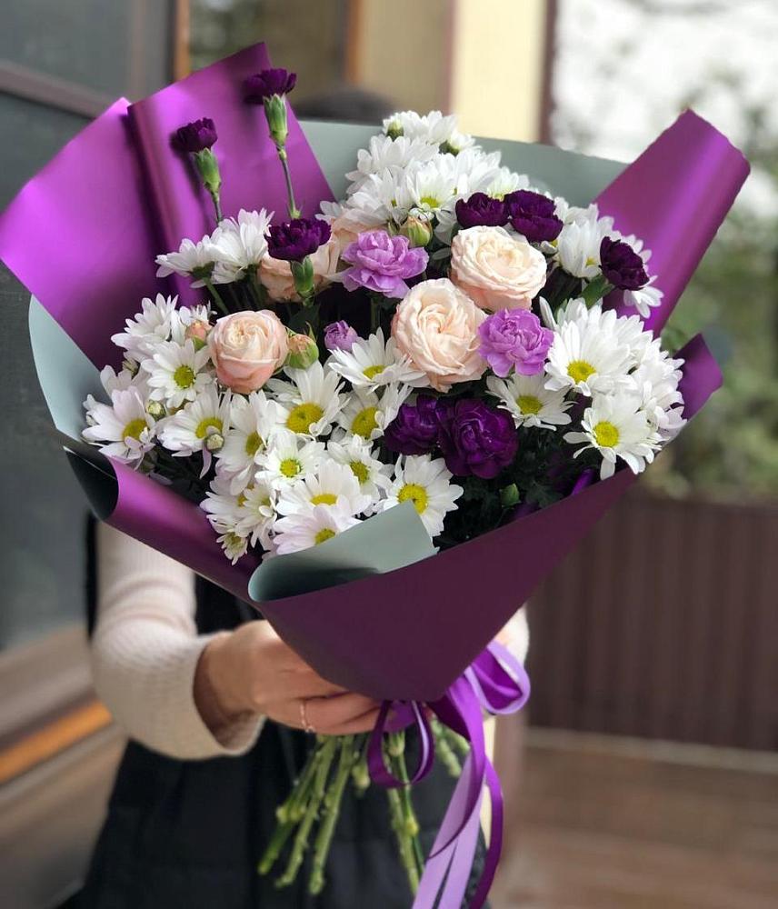 Букет цветов из: Хризантемы, Гвоздики и Розы в Акатьево