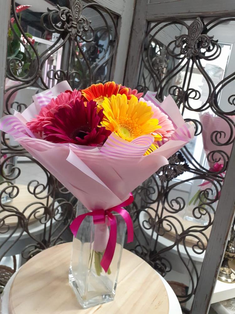 Букет цветов из: Герберы в Акатьево