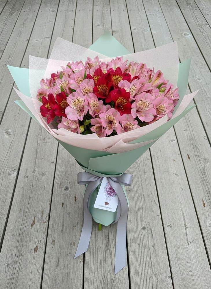 Букет цветов из: Альстромерии в Акатьево