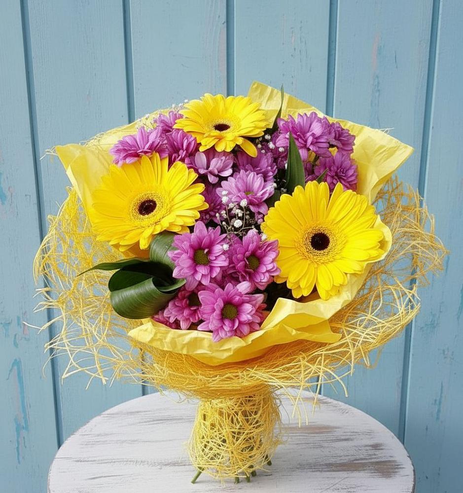 Букет цветов из: Хризантемы и Герберы в Акатьево