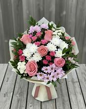 Букет цветов из:  Альстромерии, Гвоздики, Розы и Хризантемы в Акатьево
