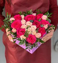Цветочная композиция из Розы в коробке #REPLACE_PRED# Акатьево