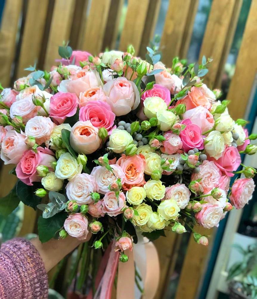 Букет цветов из: Розы в Акатьево