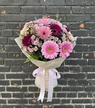 Букет цветов из:  Герберы и Хризантемы в Акатьево