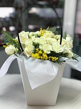 Цветочная композиция из Розы  в Акатьево