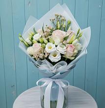 Букет цветов из:  Розы и Лизиантусы #REPLACE_PRED# Акатьево