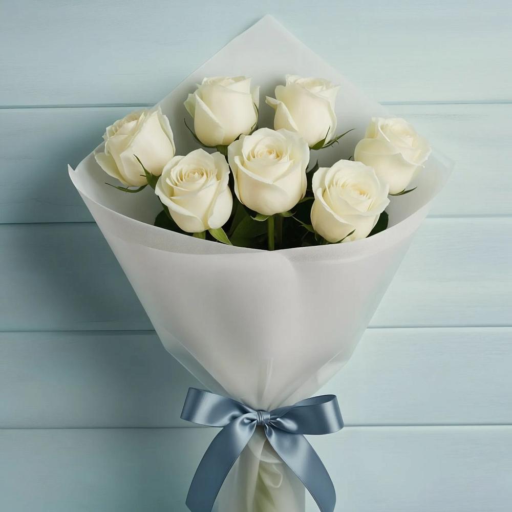 Букет 7 Белых роз Эдлесс Лав в Акатьево