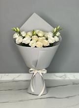 Букет цветов из:  Розы и Лизиантусы #REPLACE_PRED# Акатьево